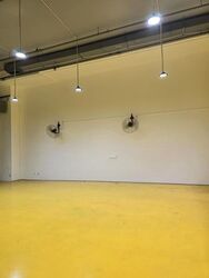 Carros Centre (D25), Factory #611017071
